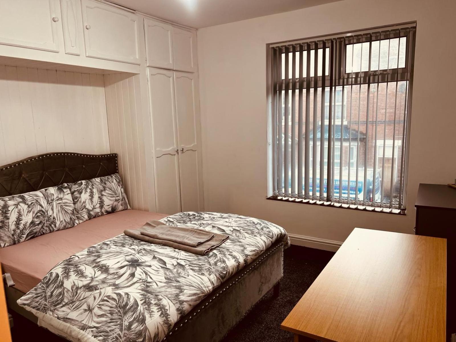 Holiday House Near Football Ground ノッティンガム エクステリア 写真
